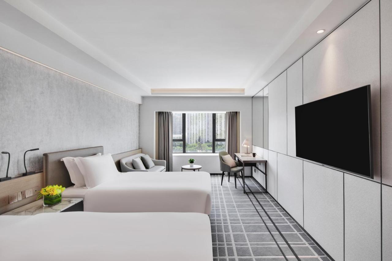 Royal Park Hotel Hong Kong Exterior photo Deluxe Room