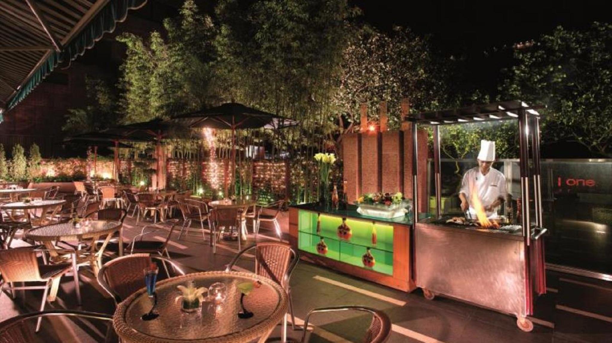 Royal Park Hotel Hong Kong Restaurant photo The Terrace